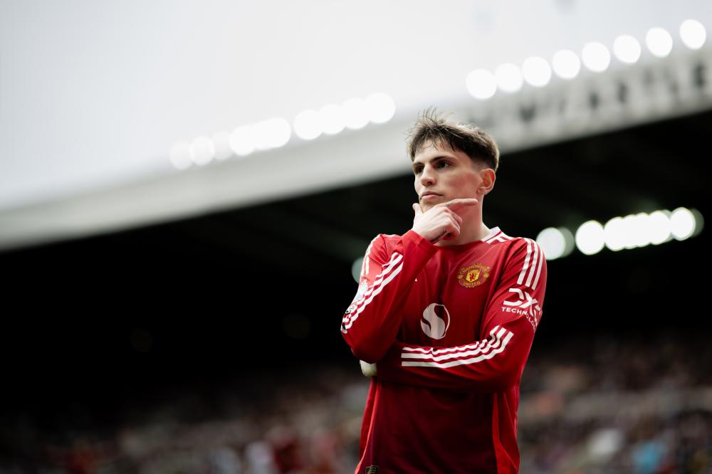 成和肆虐 成和肆虐